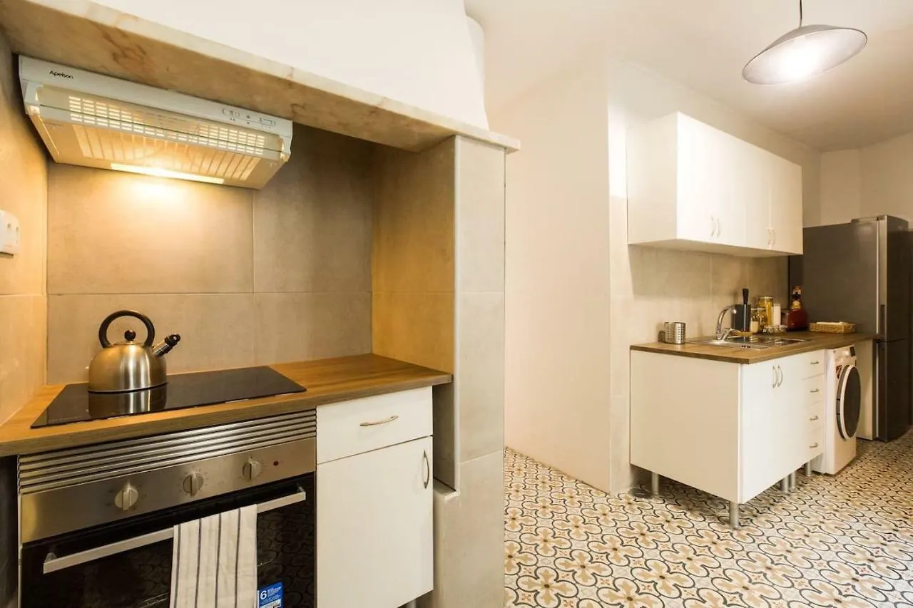 Ola Lisbon - Castelo Terrace IV Apartment
